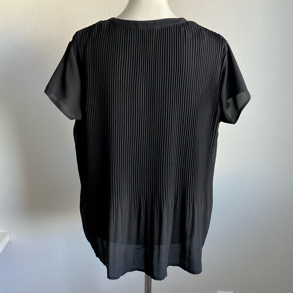\Pleione\ Plisse Pleated Blouse - Picture 11 of 15